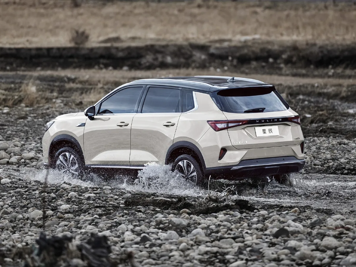 WuLing XingChen,autocango,china used car exporter,china ev exporter,chinese used car exporter,chinese used ev exporter