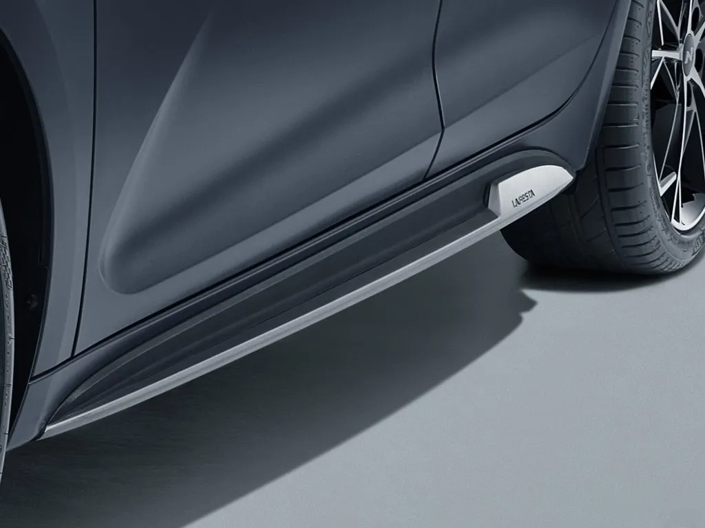 Hyundai La Festa,autocango,china used car exporter,china ev exporter,chinese used car exporter,chinese used ev exporter