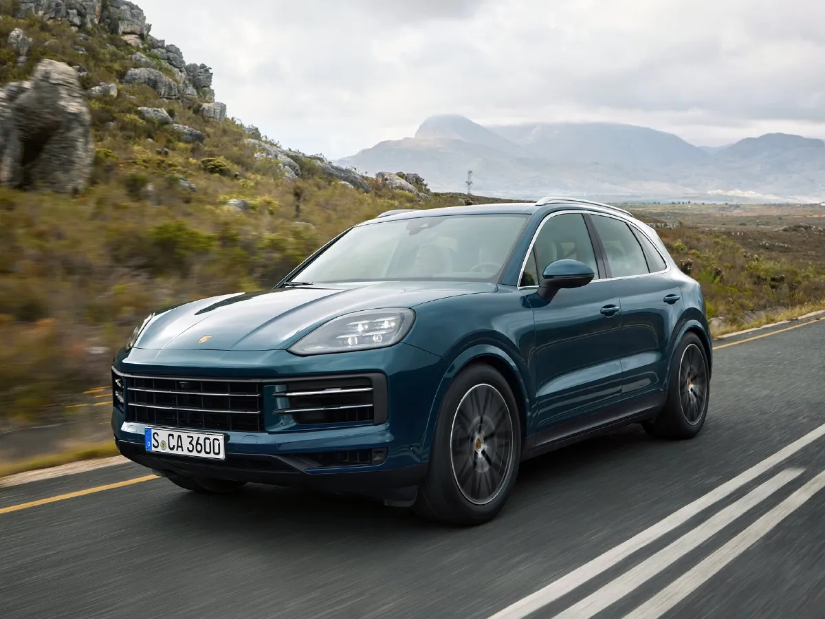 Porsche Cayenne,autocango,china used car exporter,china ev exporter,chinese used car exporter,chinese used ev exporter