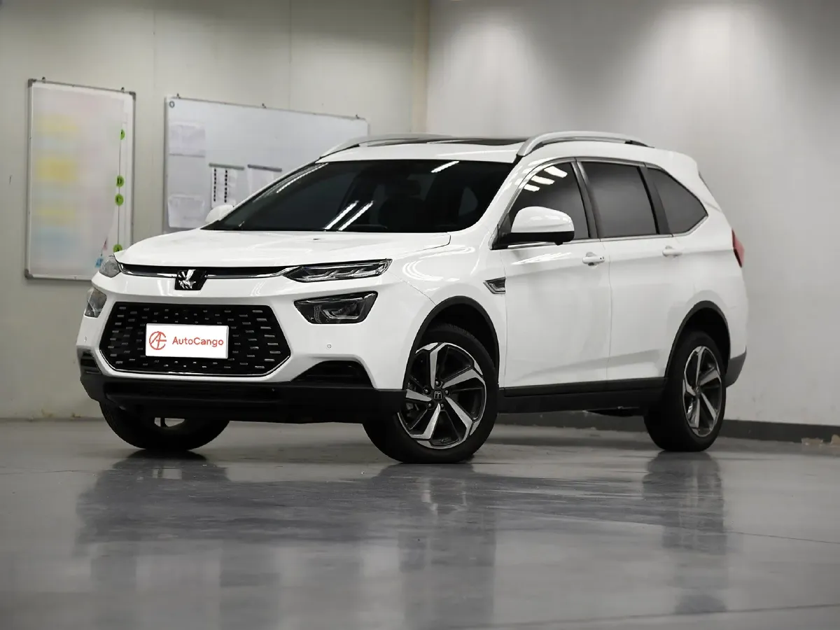 2020 Luxgen URX 1.8T 204HP L4 6AT,autocango,china used car exporter,china ev exporter,chinese used car exporter,chinese used ev exporter