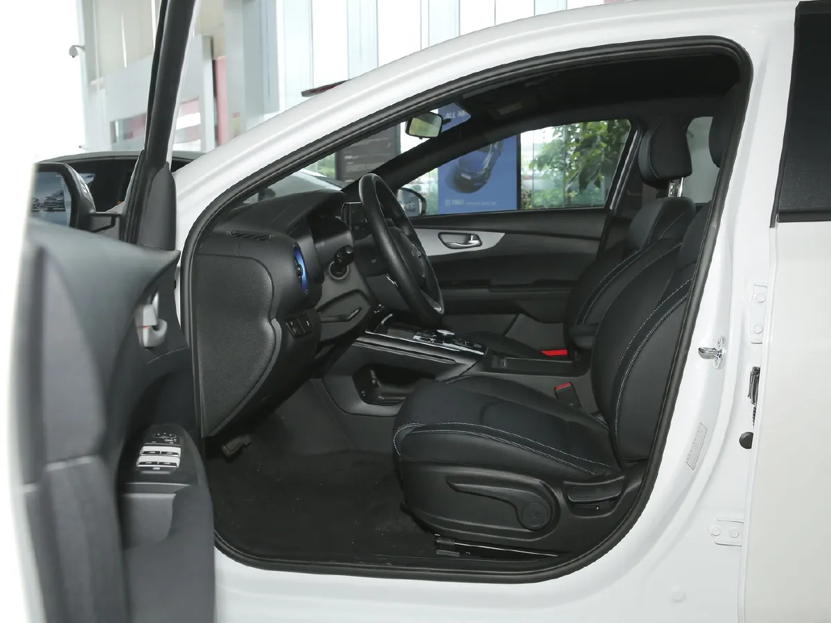 Kia K3,autocango,china used car exporter,china ev exporter,chinese used car exporter,chinese used ev exporter