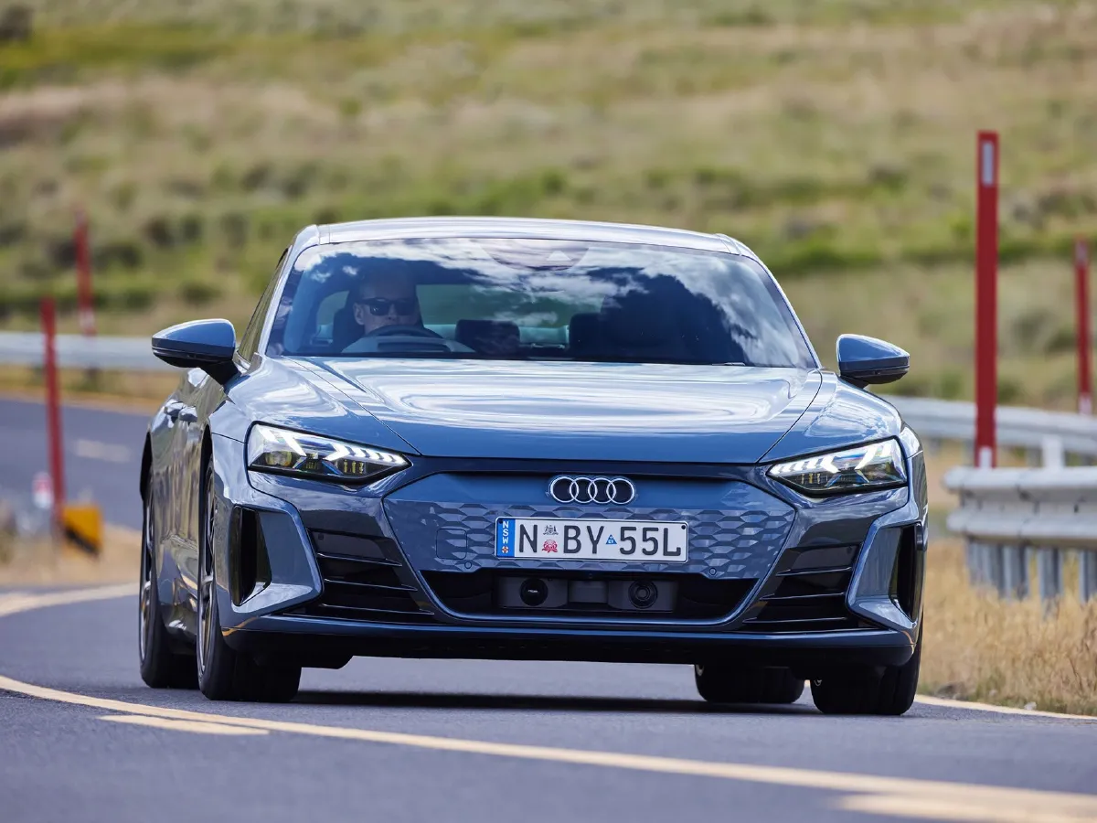 Audi e-tron GT,autocango,china used car exporter,china ev exporter,chinese used car exporter,chinese used ev exporter