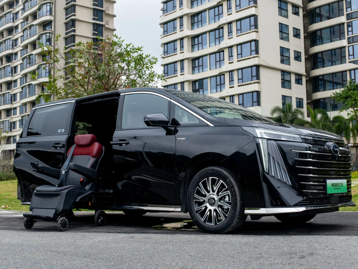 GAC Trumpchi E9,autocango,china used car exporter,china ev exporter,chinese used car exporter,chinese used ev exporter