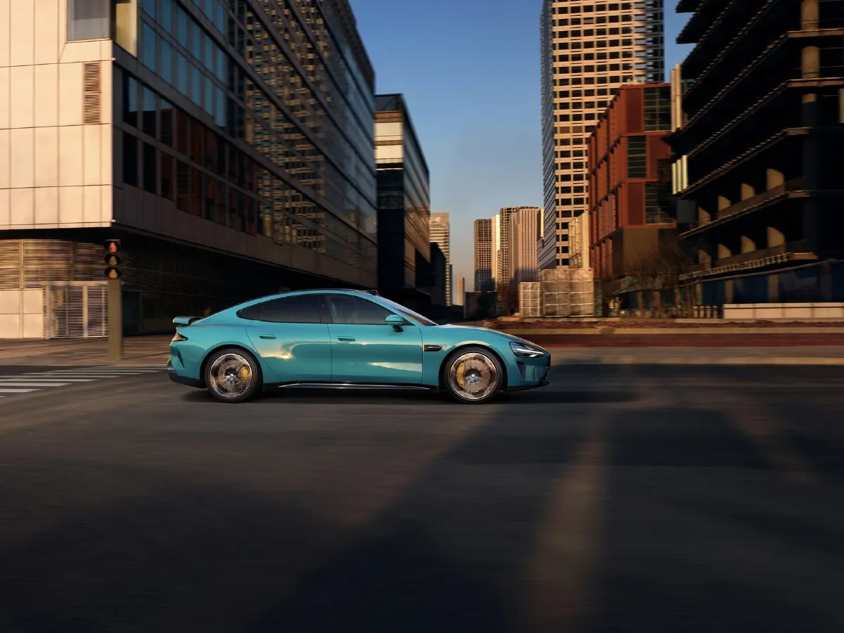 MI SU7,autocango,china used car exporter,china ev exporter,chinese used car exporter,chinese used ev exporter