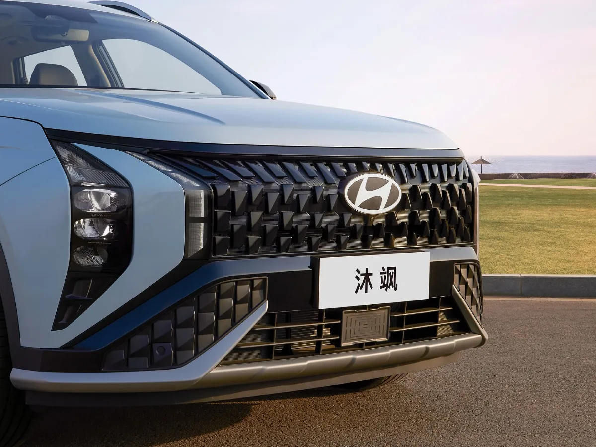 Hyundai ix35,autocango,china used car exporter,china ev exporter,chinese used car exporter,chinese used ev exporter