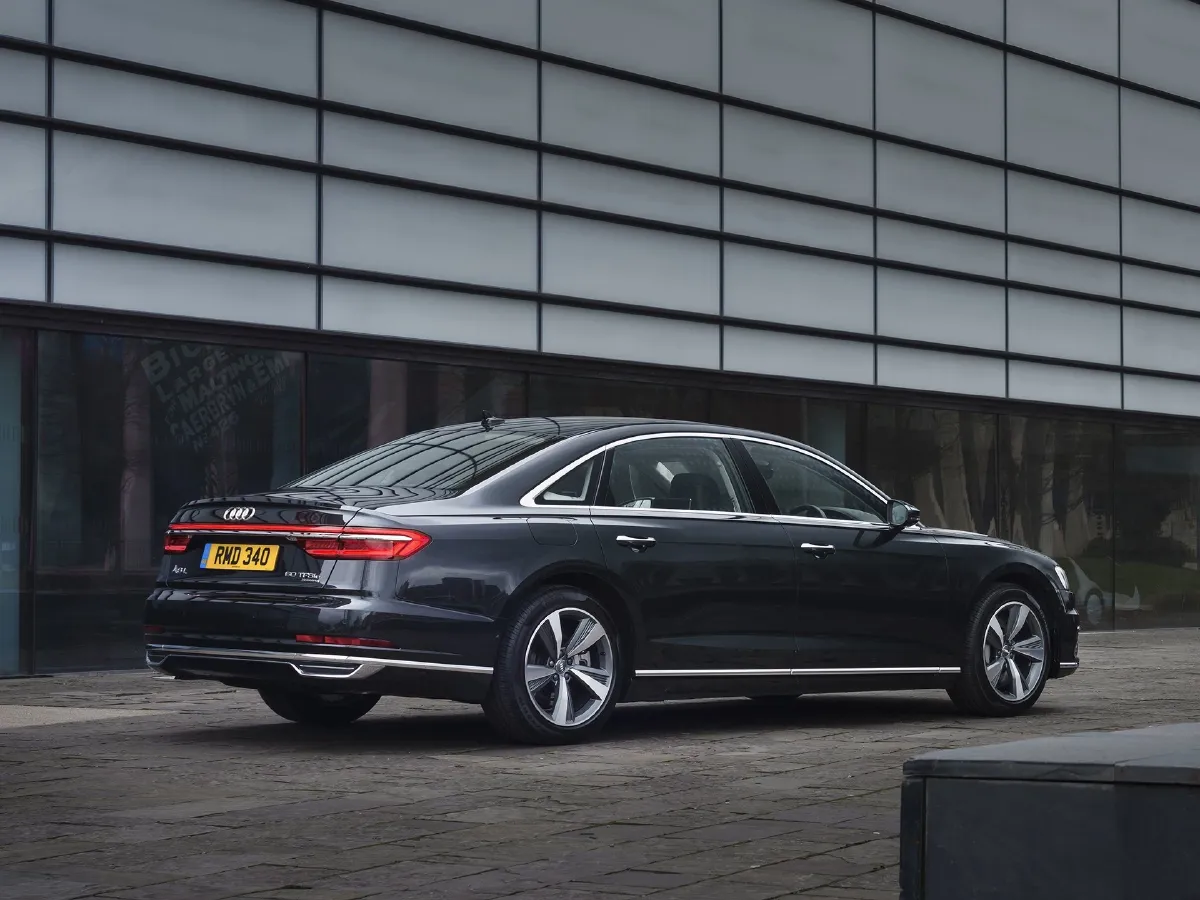 Audi A8,autocango,china used car exporter,china ev exporter,chinese used car exporter,chinese used ev exporter