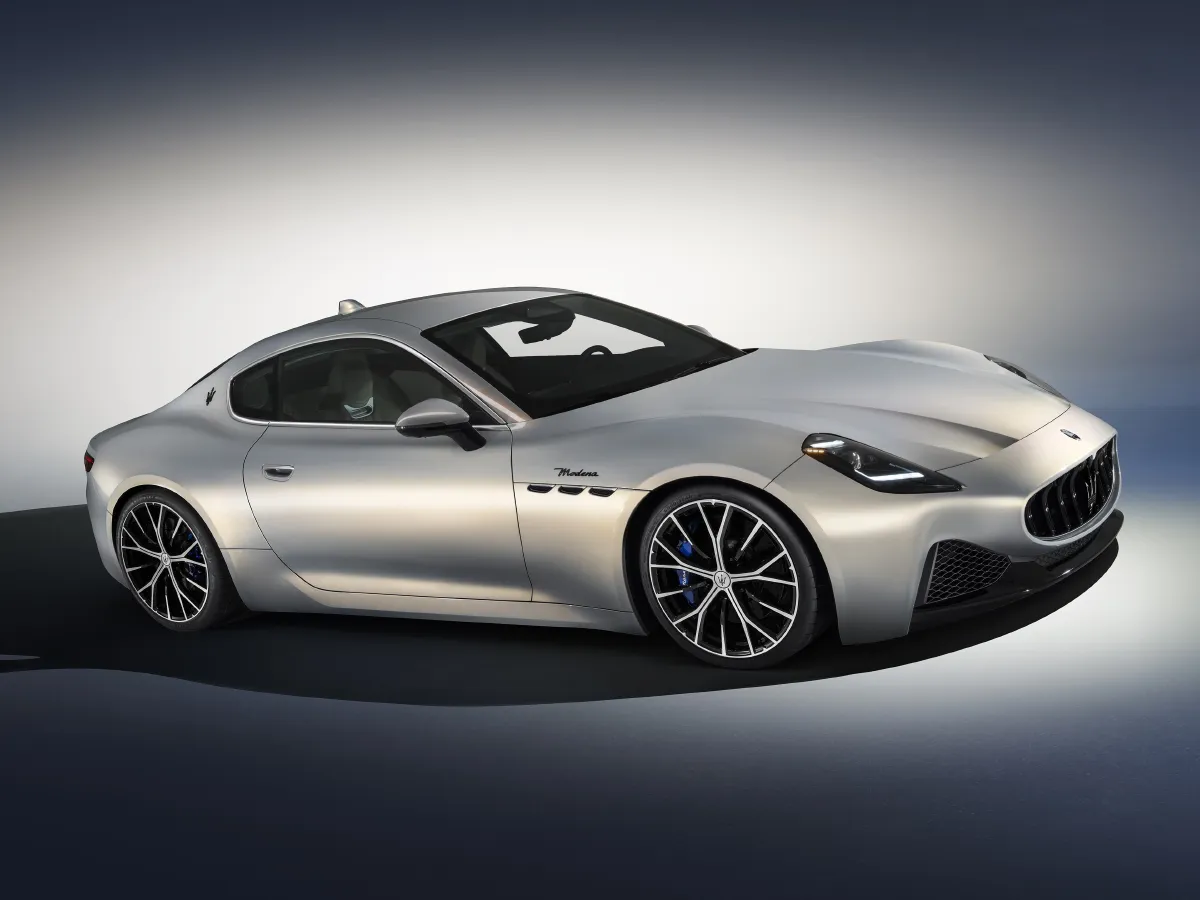 Maserati GranTurismo,autocango,china used car exporter,china ev exporter,chinese used car exporter,chinese used ev exporter Maserati GranTurismo,autocango,china used car exporter,china ev exporter,chinese used car exporter,chinese used ev exporter