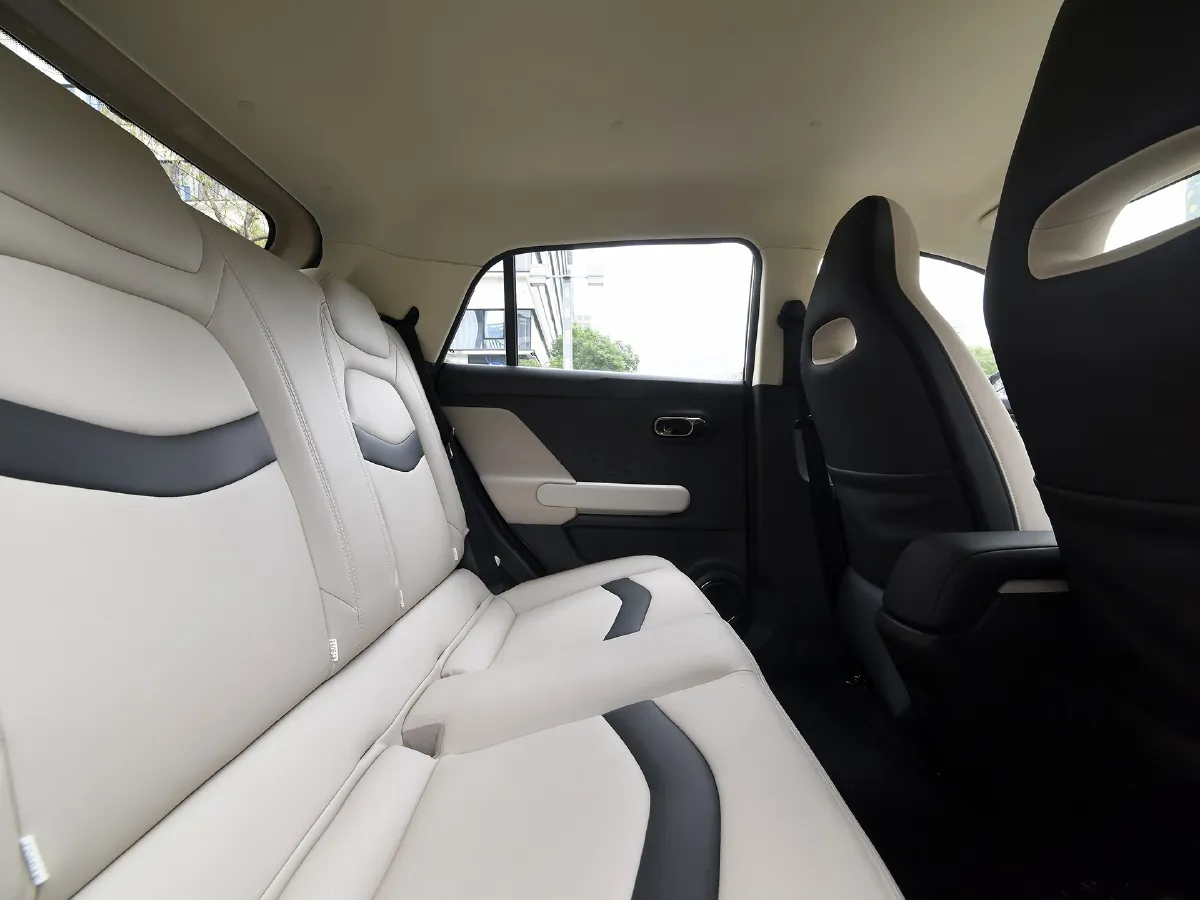 EV House Yue 01,autocango,china used car exporter,china ev exporter,chinese used car exporter,chinese used ev exporter