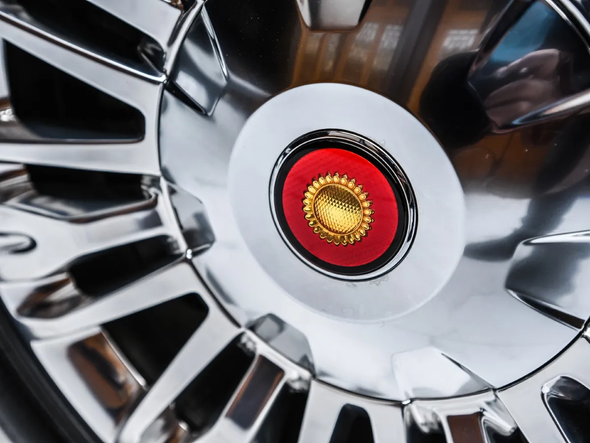 HongQi Guoyao,autocango,china used car exporter,china ev exporter,chinese used car exporter,chinese used ev exporter HongQi Guoyao,autocango,china used car exporter,china ev exporter,chinese used car exporter,chinese used ev exporter