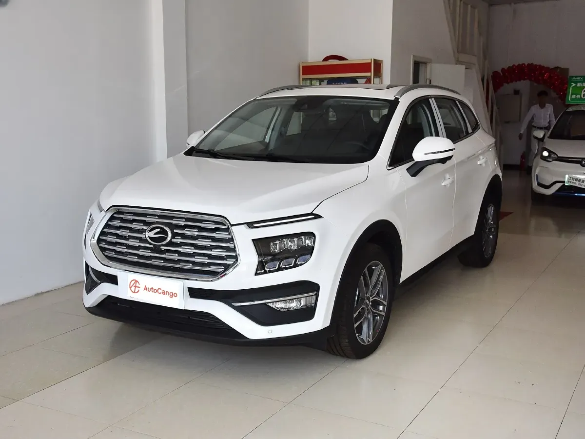 Landwind RongYao,autocango,china used car exporter,china ev exporter,chinese used car exporter,chinese used ev exporter