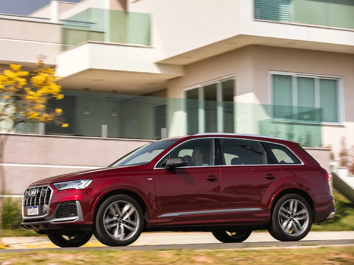 Audi Q7,autocango,china used car exporter,china ev exporter,chinese used car exporter,chinese used ev exporter