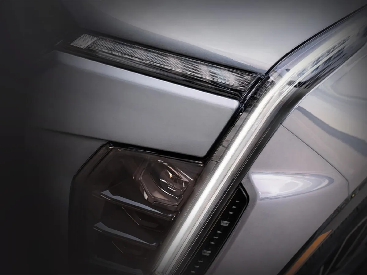 2024 Cadillac XT4 2.0T 237HP L4 9AT,autocango,china used car exporter,china ev exporter,chinese used car exporter,chinese used ev exporter