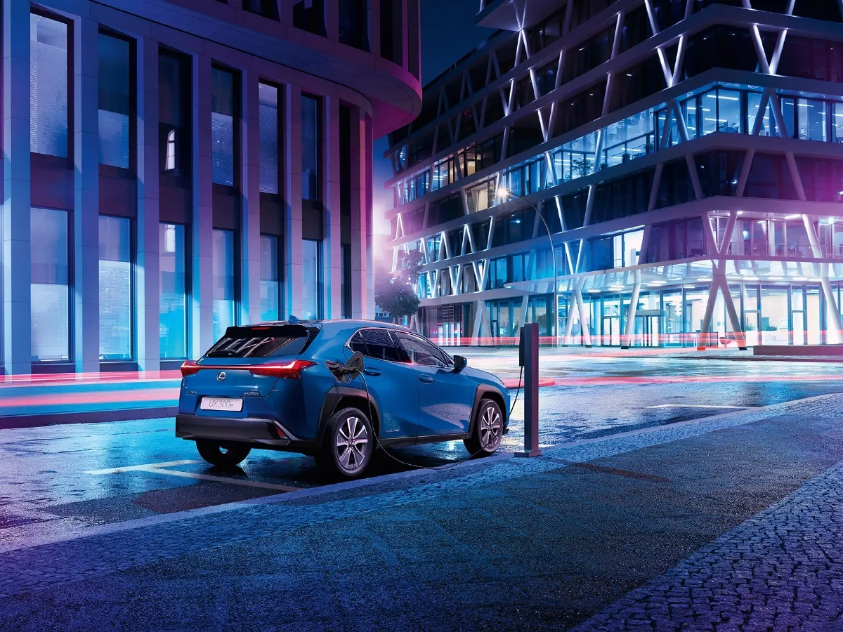 Lexus UX,autocango,china used car exporter,china ev exporter,chinese used car exporter,chinese used ev exporter