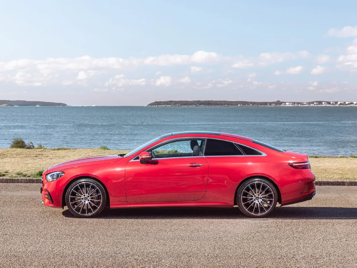 Mercedes-Benz E Class,autocango,china used car exporter,china ev exporter,chinese used car exporter,chinese used ev exporter