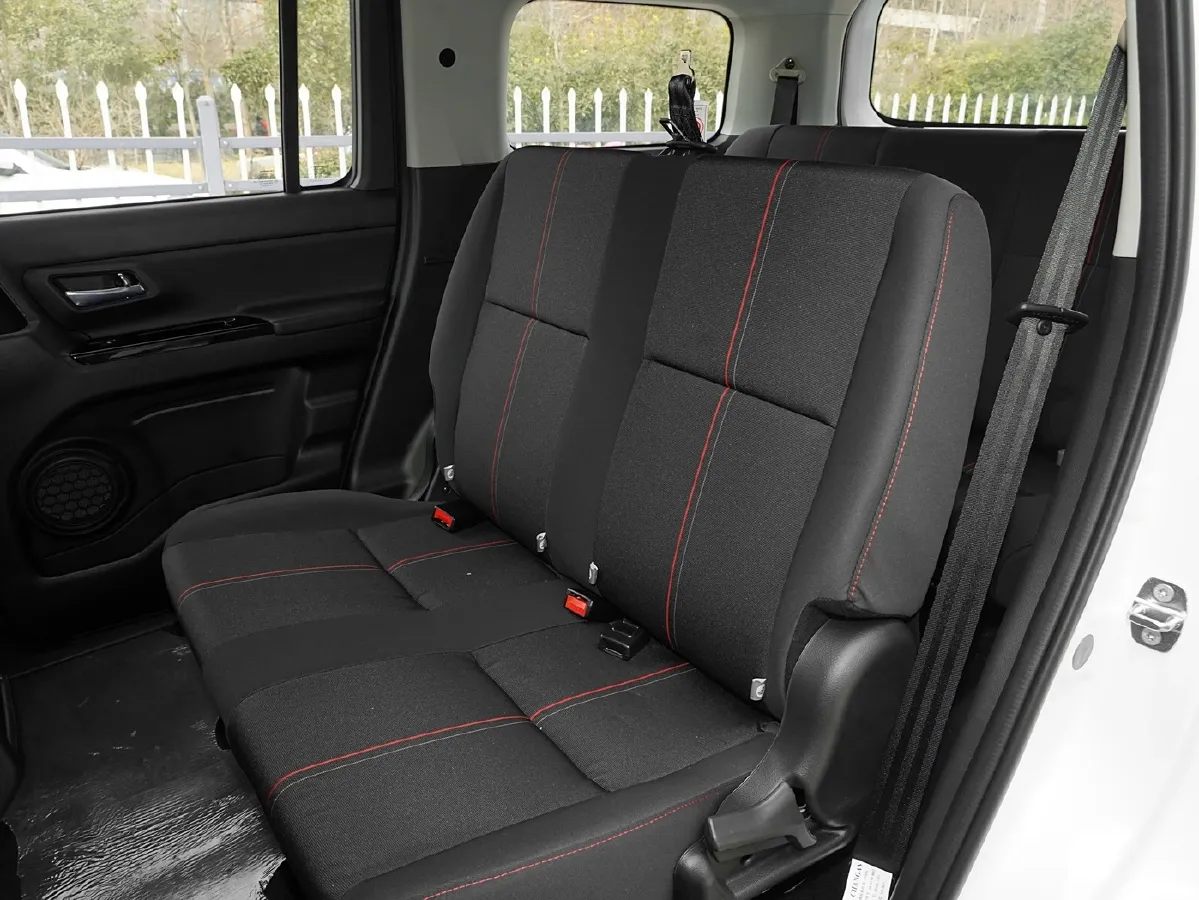 ChangAn Oshan X70A,autocango,china used car exporter,china ev exporter,chinese used car exporter,chinese used ev exporter