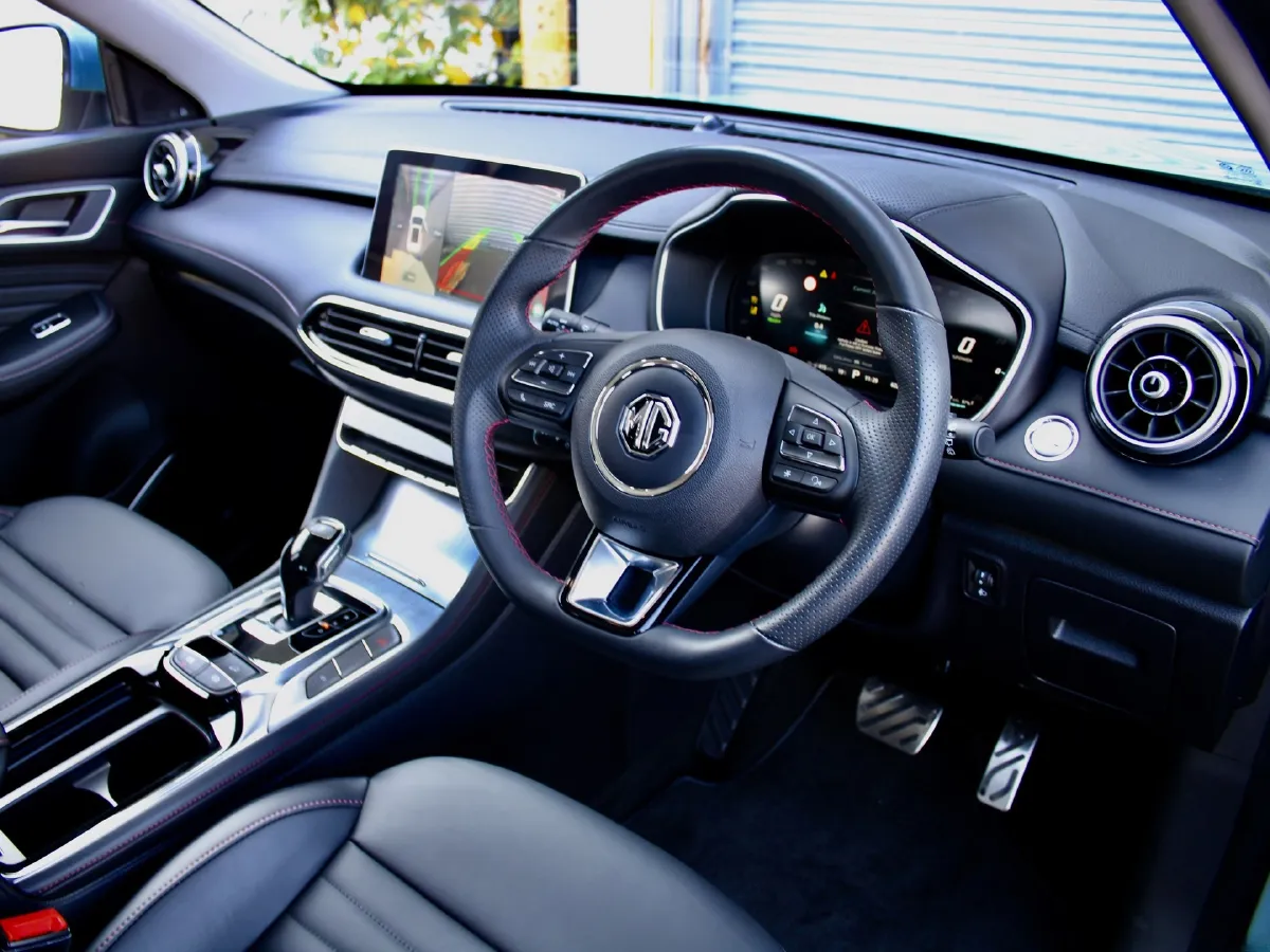 MG HS,autocango,china used car exporter,china ev exporter,chinese used car exporter,chinese used ev exporter