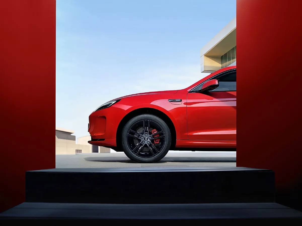 AITO AITO M5,autocango,china used car exporter,china ev exporter,chinese used car exporter,chinese used ev exporter