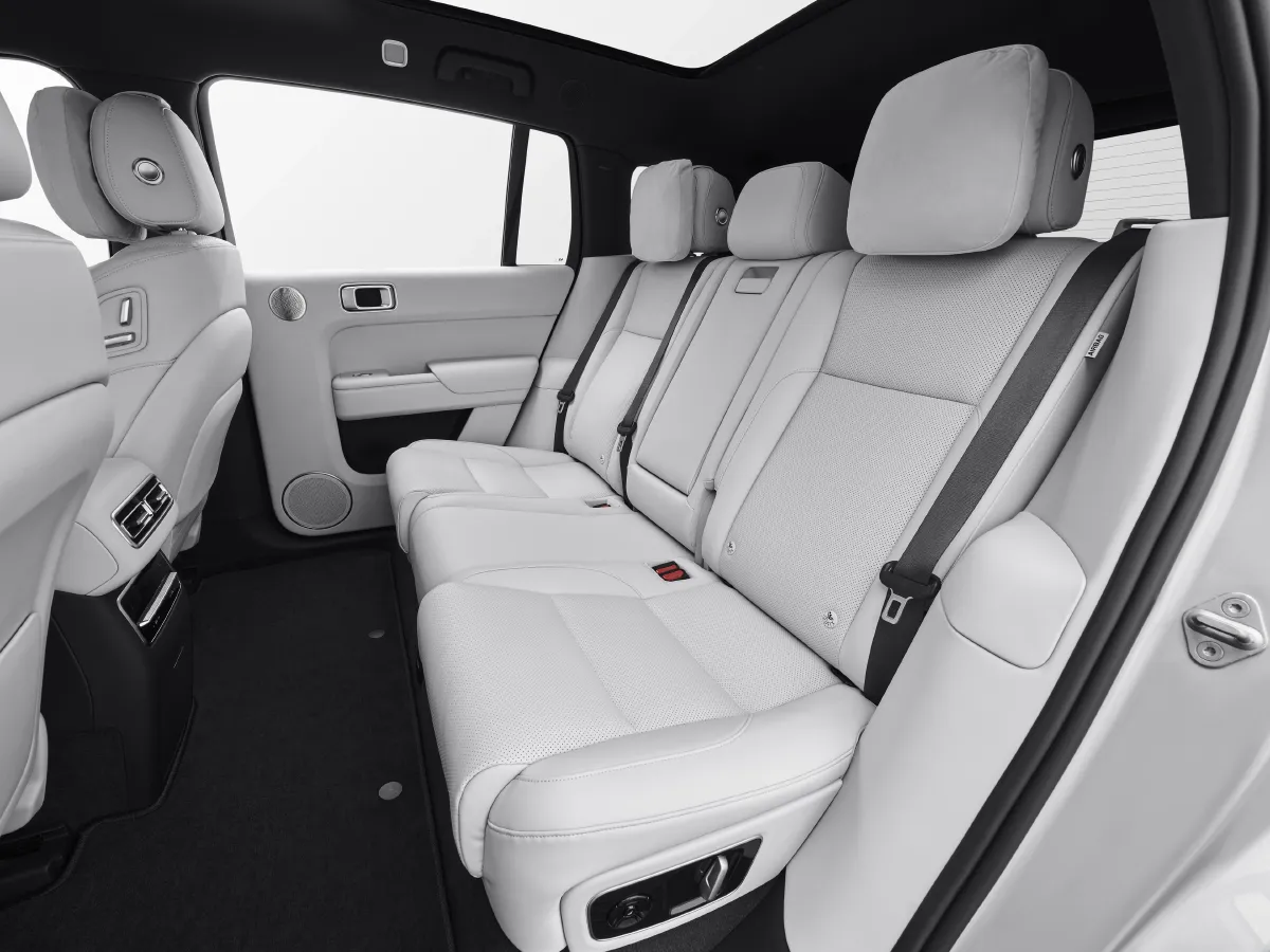 Li L7,autocango,china used car exporter,china ev exporter,chinese used car exporter,chinese used ev exporter