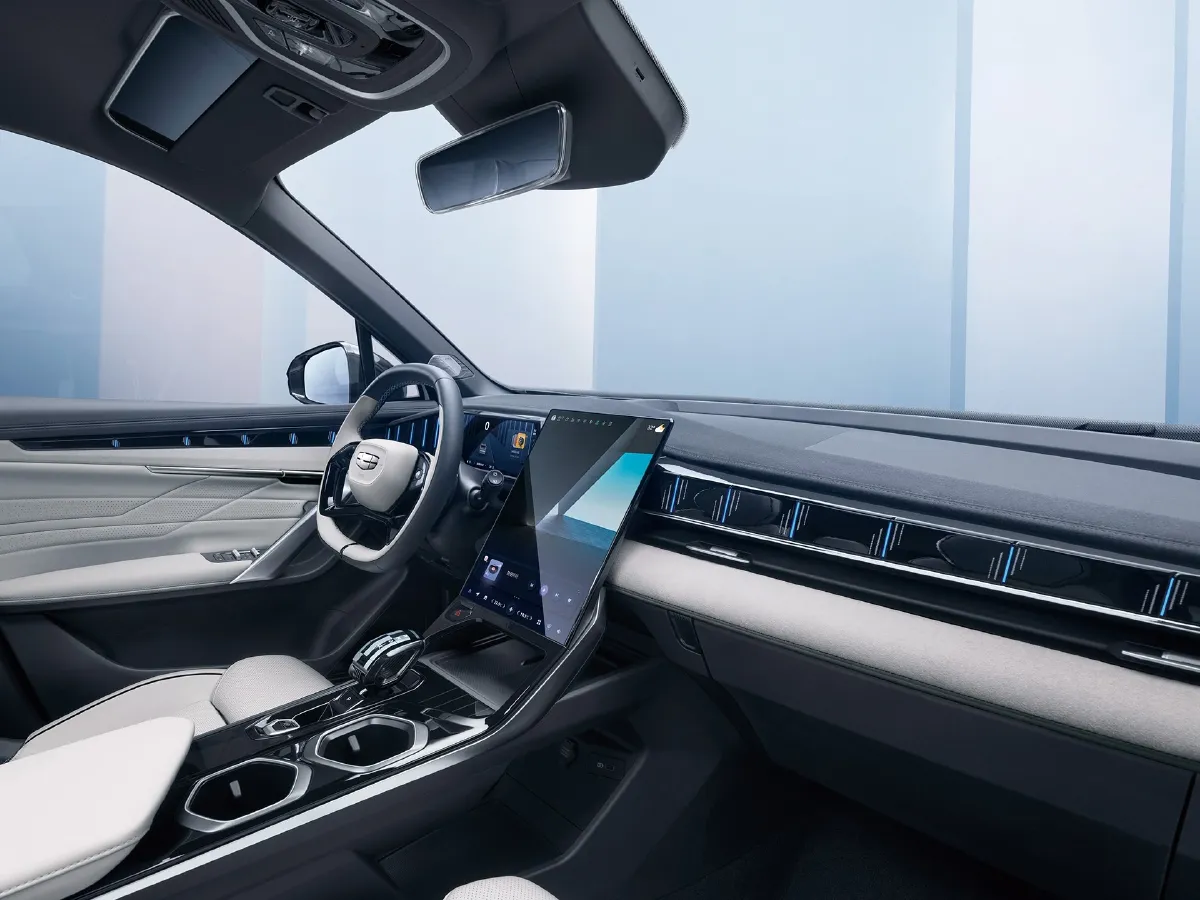 Geely StarRay,autocango,china used car exporter,china ev exporter,chinese used car exporter,chinese used ev exporter