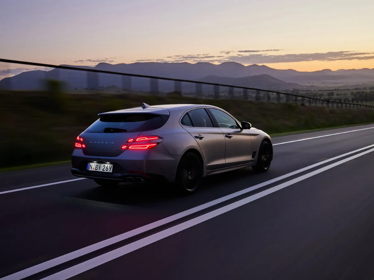 Genesis G70,autocango,china used car exporter,china ev exporter,chinese used car exporter,chinese used ev exporter