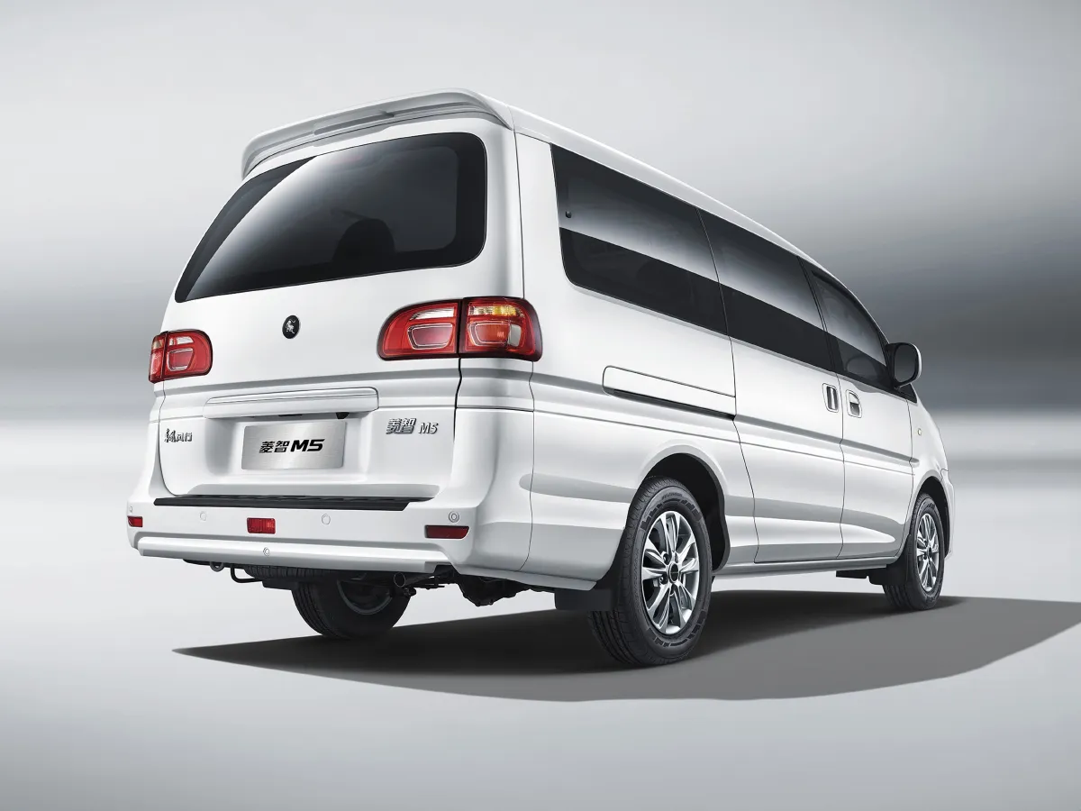 DongFeng Forthing LingZhi,autocango,china used car exporter,china ev exporter,chinese used car exporter,chinese used ev exporter DongFeng Forthing LingZhi,autocango,china used car exporter,china ev exporter,chinese used car exporter,chinese used ev exporter