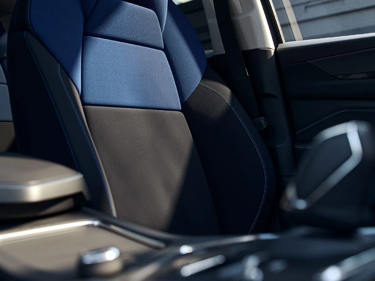 LYNK&CO 01 EM-P,autocango,china used car exporter,china ev exporter,chinese used car exporter,chinese used ev exporter