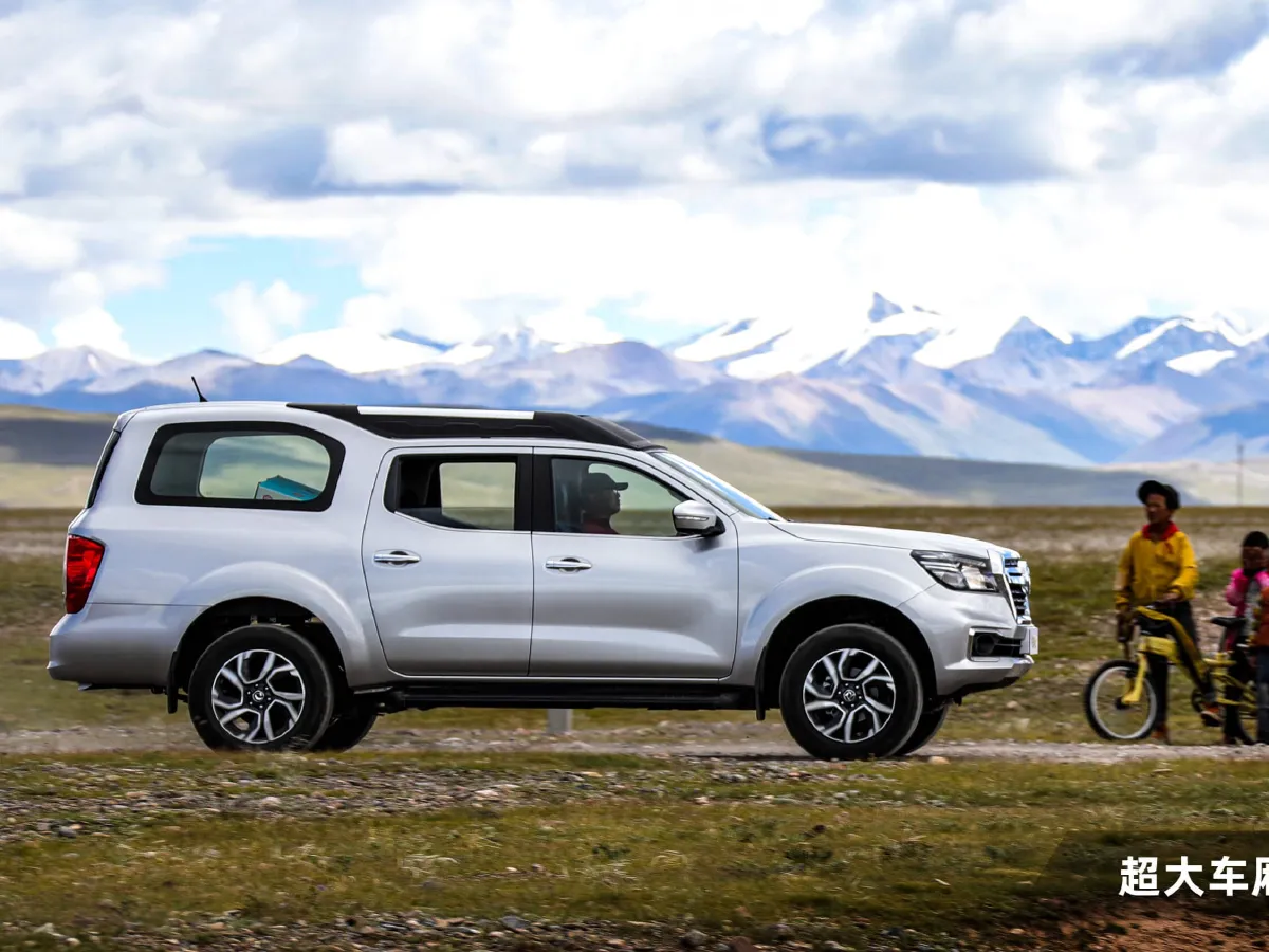 Dongfeng PaLaSuo,autocango,china used car exporter,china ev exporter,chinese used car exporter,chinese used ev exporter