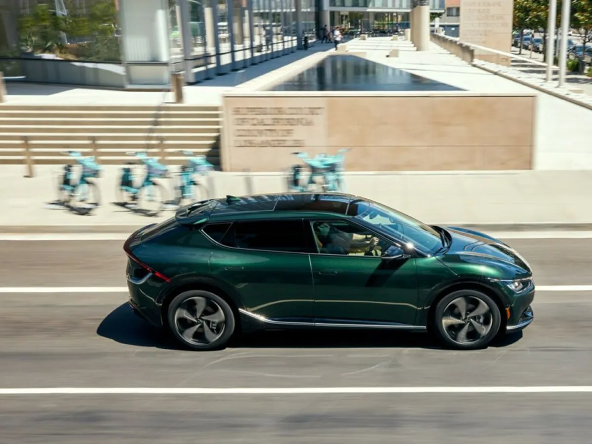 Kia EV6,autocango,china used car exporter,china ev exporter,chinese used car exporter,chinese used ev exporter