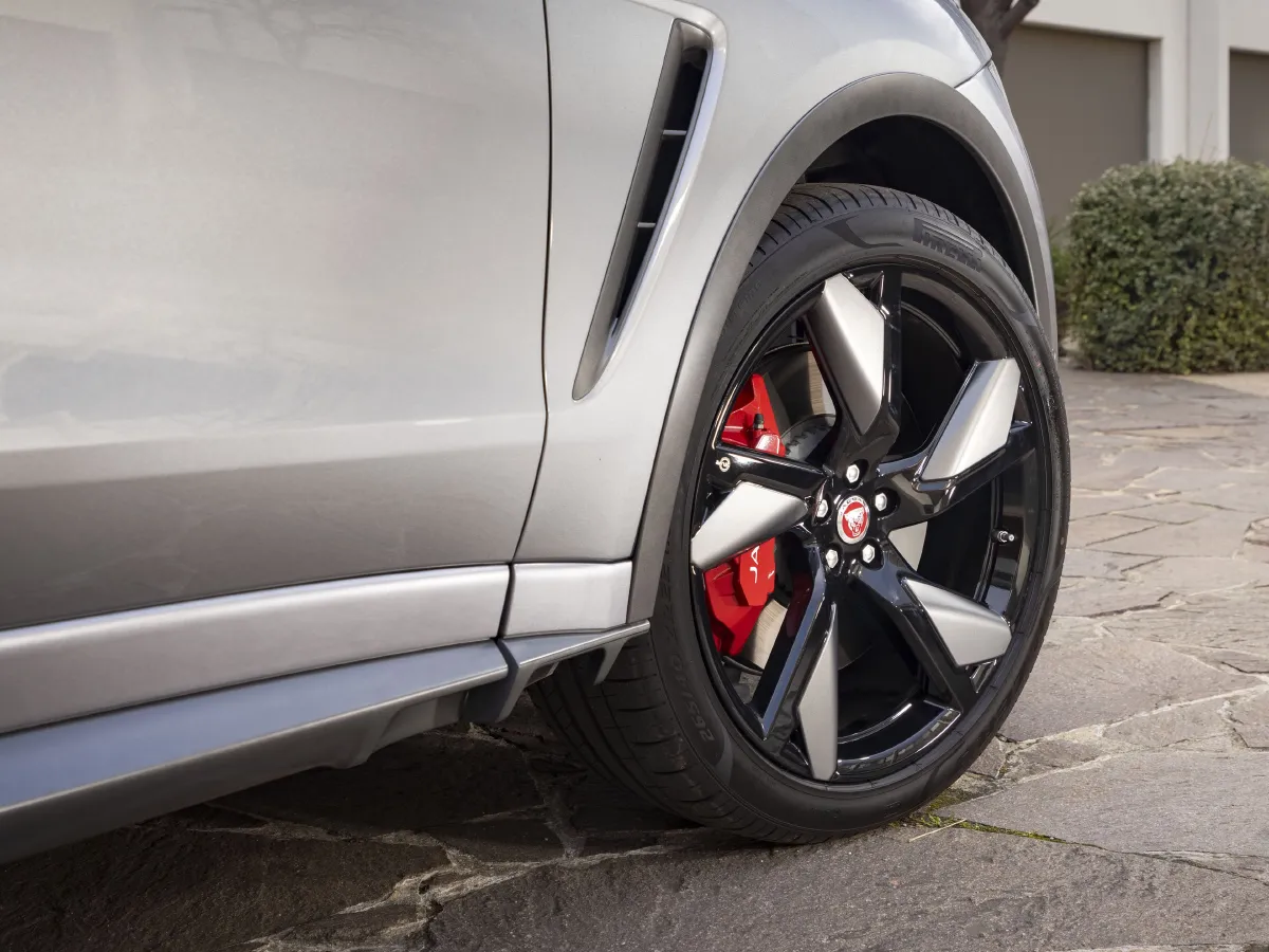 Jaguar F-PACE,autocango,china used car exporter,china ev exporter,chinese used car exporter,chinese used ev exporter