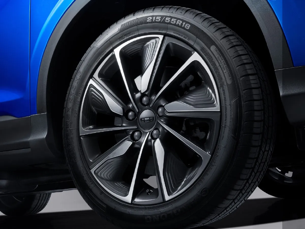 Geely Coolray,autocango,china used car exporter,china ev exporter,chinese used car exporter,chinese used ev exporter