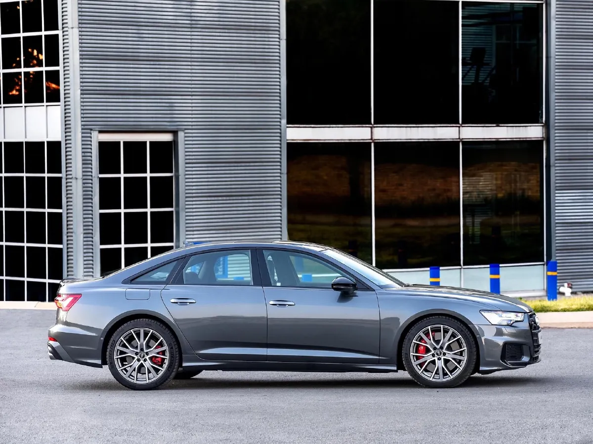 Audi S6,autocango,china used car exporter,china ev exporter,chinese used car exporter,chinese used ev exporter