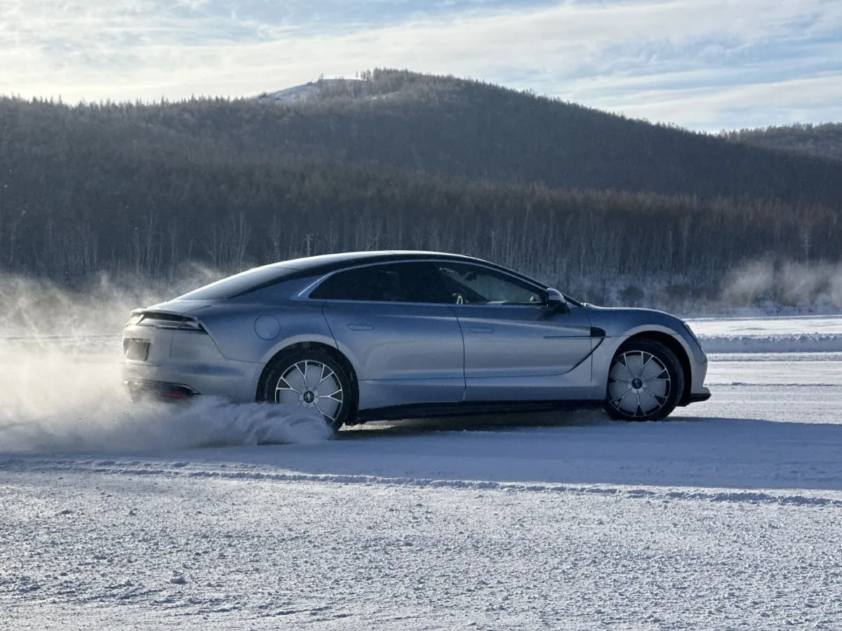 YangWang U7,autocango,china used car exporter,china ev exporter,chinese used car exporter,chinese used ev exporter