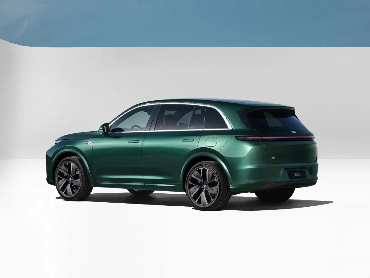 Li L7,autocango,china used car exporter,china ev exporter,chinese used car exporter,chinese used ev exporter