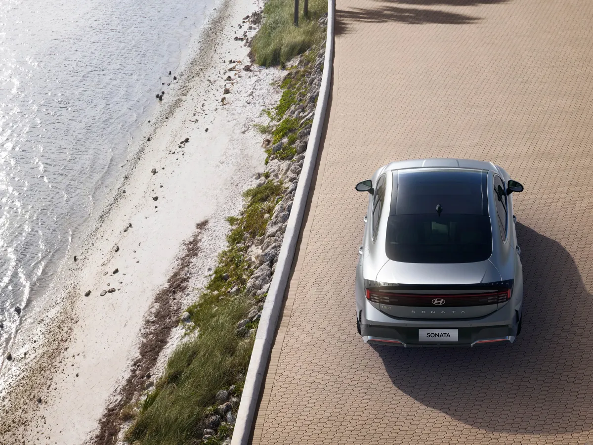 Hyundai Sonata,autocango,china used car exporter,china ev exporter,chinese used car exporter,chinese used ev exporter