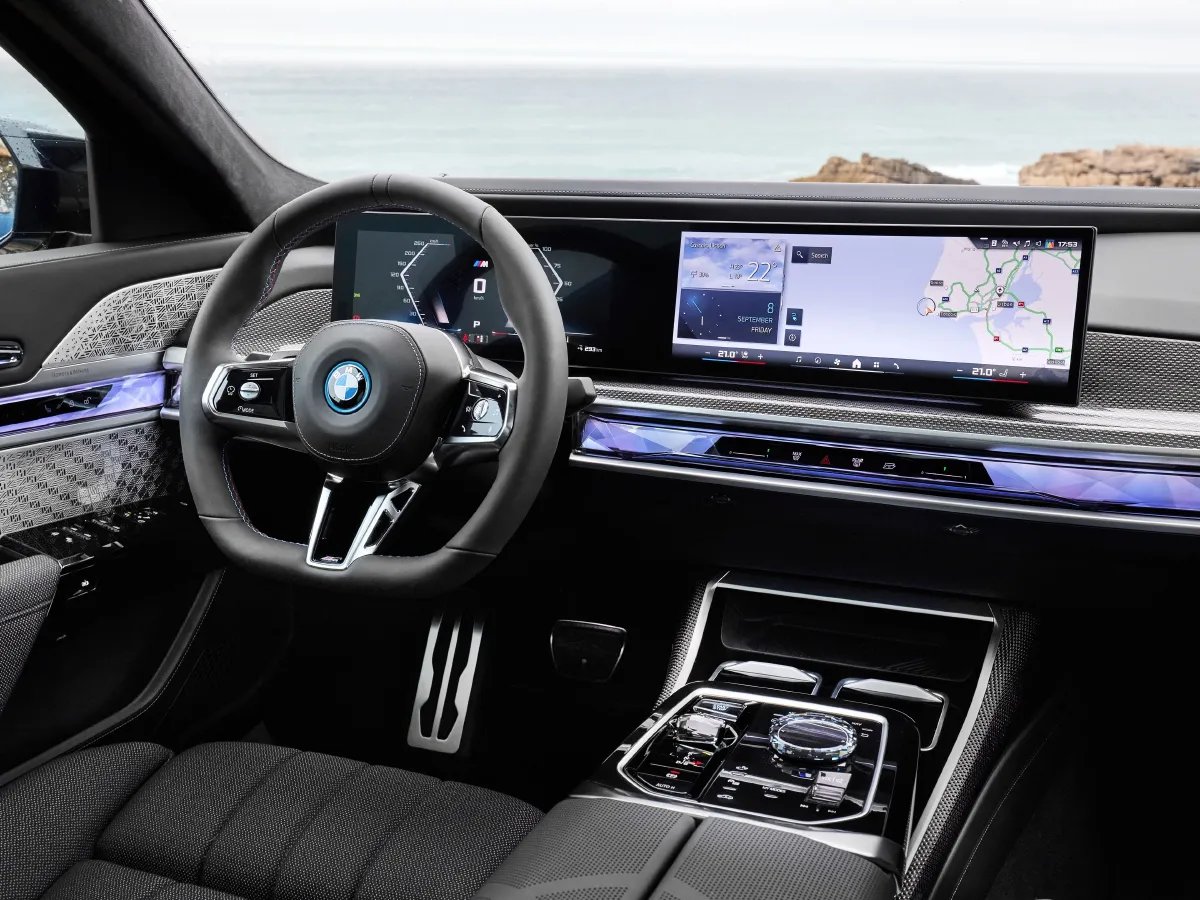 BMW i7,autocango,china used car exporter,china ev exporter,chinese used car exporter,chinese used ev exporter