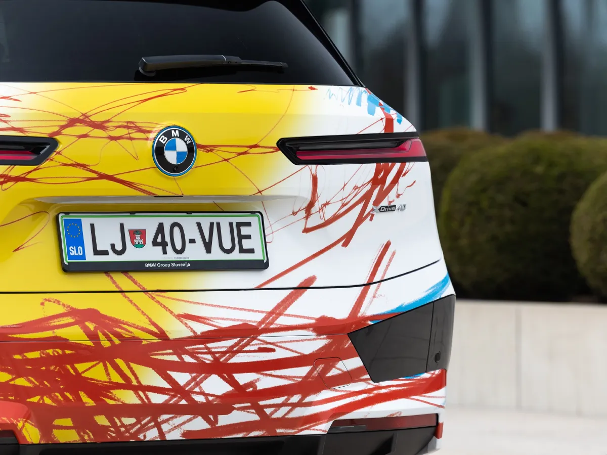 BMW iX,autocango,china used car exporter,china ev exporter,chinese used car exporter,chinese used ev exporter