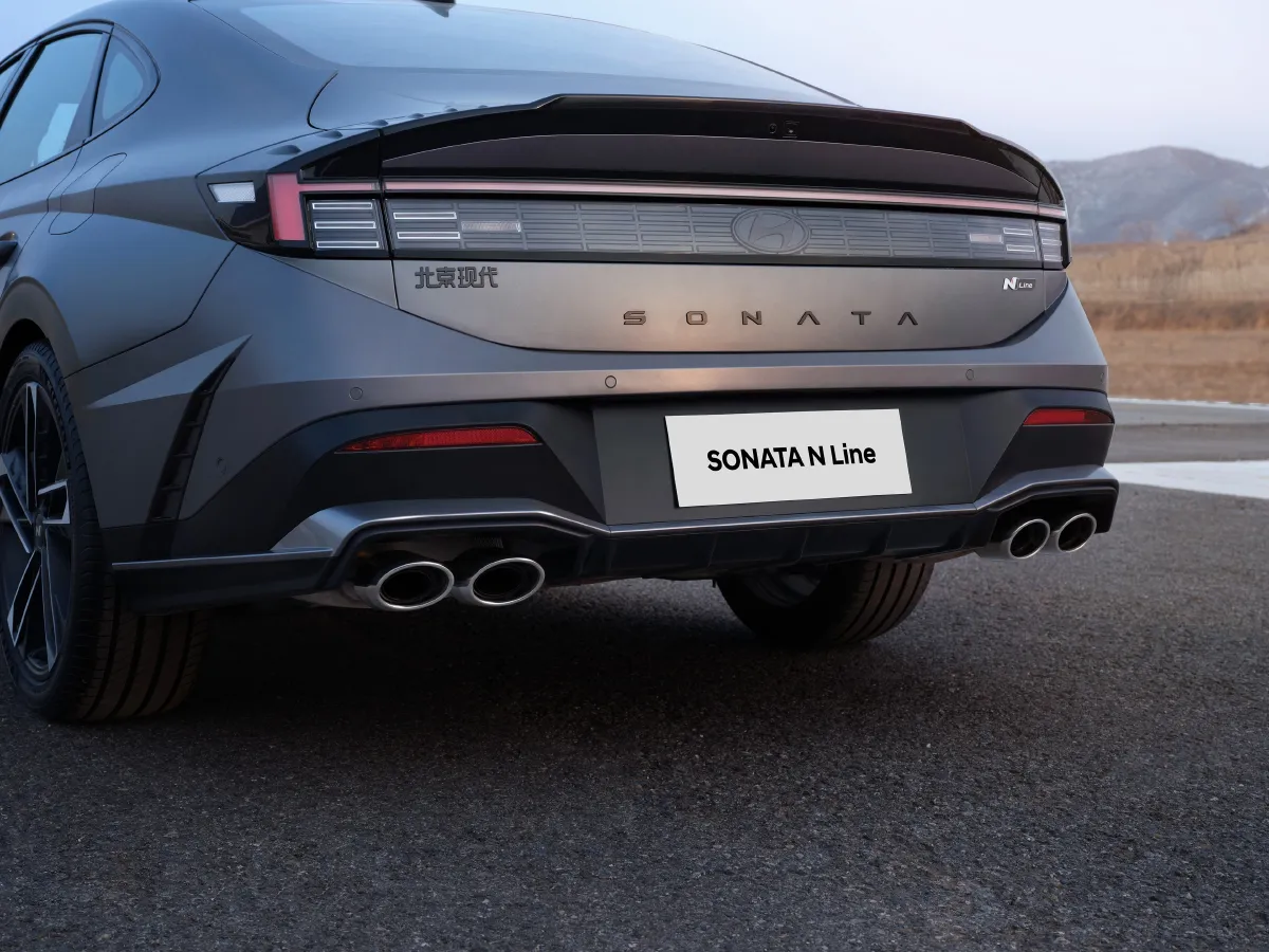 Hyundai Sonata,autocango,china used car exporter,china ev exporter,chinese used car exporter,chinese used ev exporter