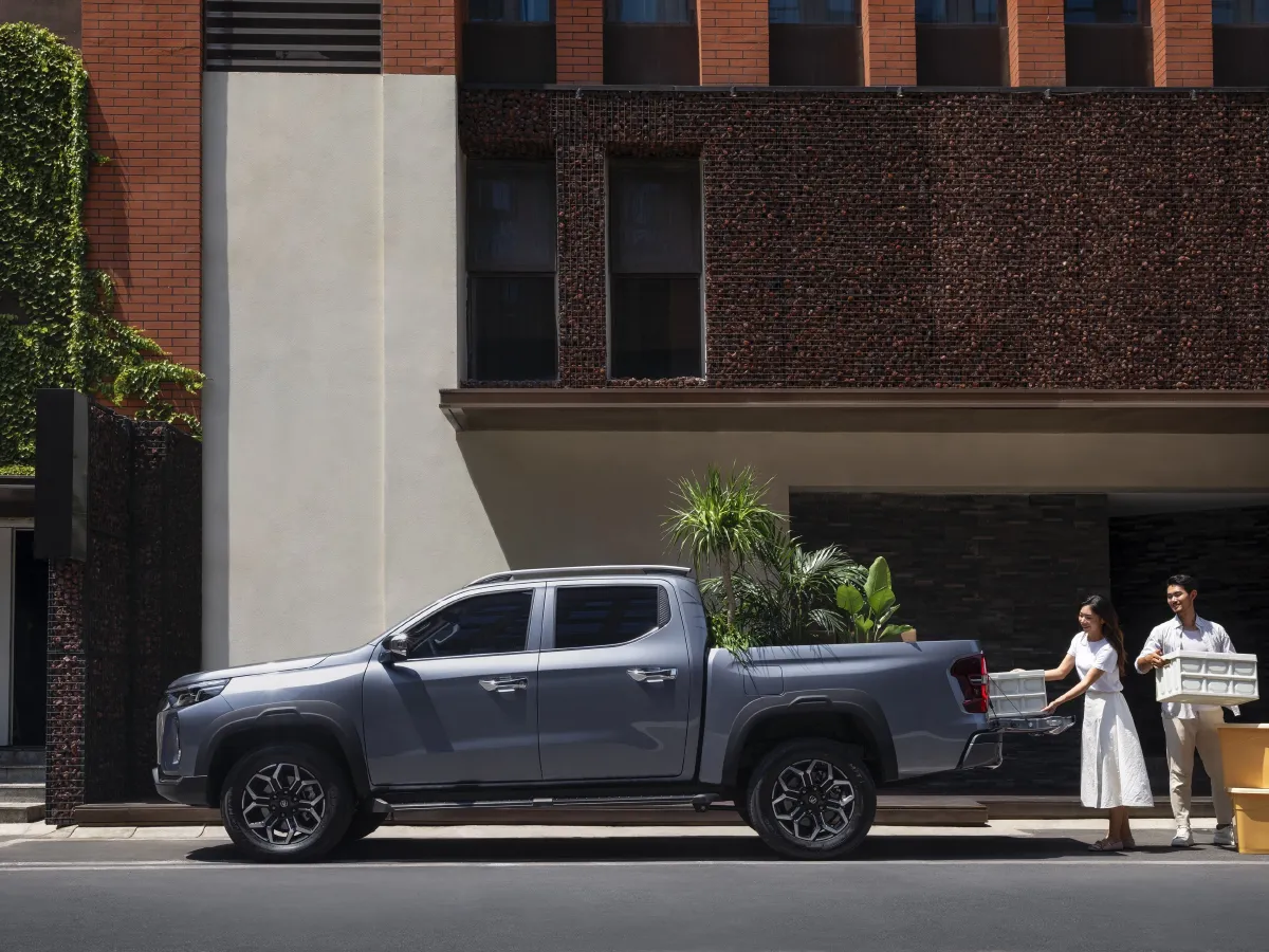 ChangAn LanTuoZhe,autocango,china used car exporter,china ev exporter,chinese used car exporter,chinese used ev exporter