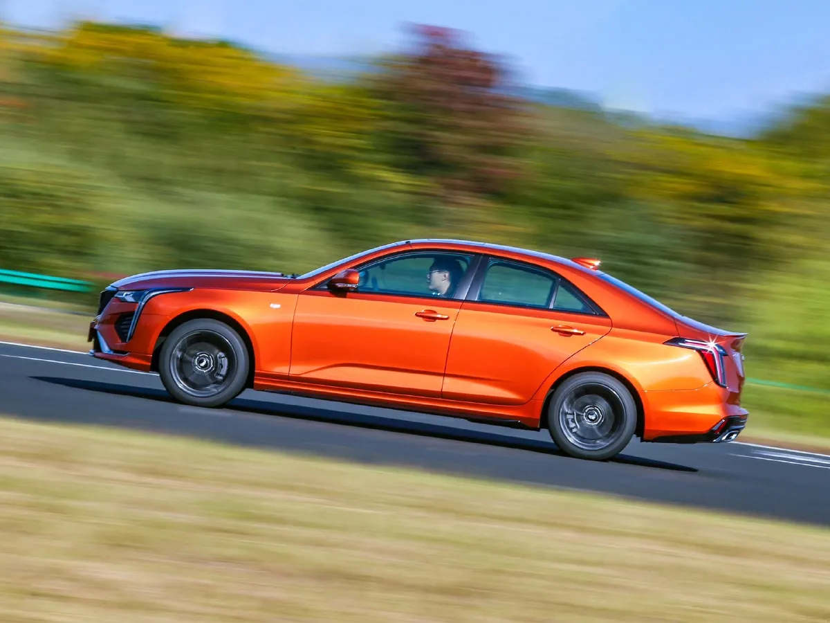 Cadillac CT4,autocango,china used car exporter,china ev exporter,chinese used car exporter,chinese used ev exporter