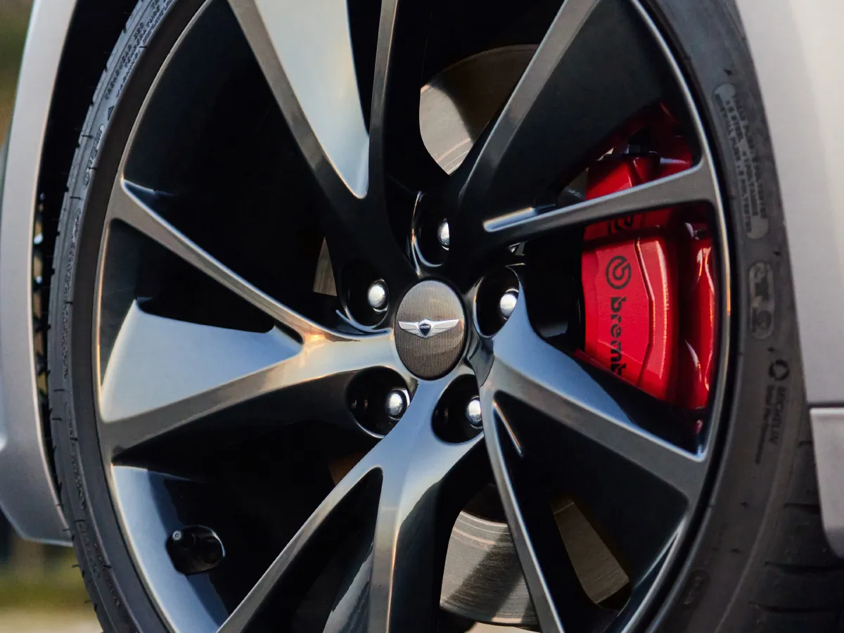 Genesis G70,autocango,china used car exporter,china ev exporter,chinese used car exporter,chinese used ev exporter