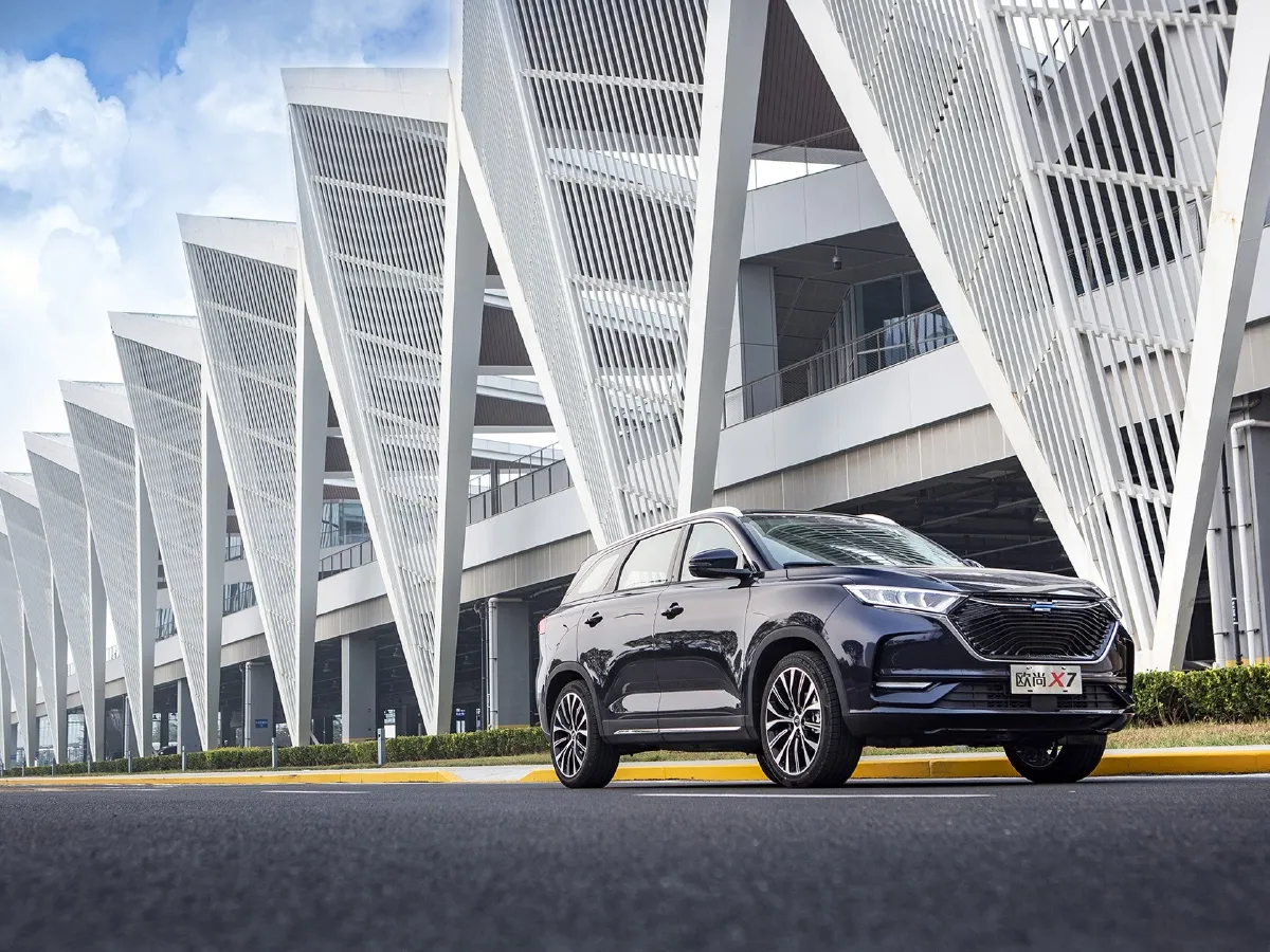 2021 ChangAn Oshan X7 1.5T 178HP L4 6MT,autocango,china used car exporter,china ev exporter,chinese used car exporter,chinese used ev exporter