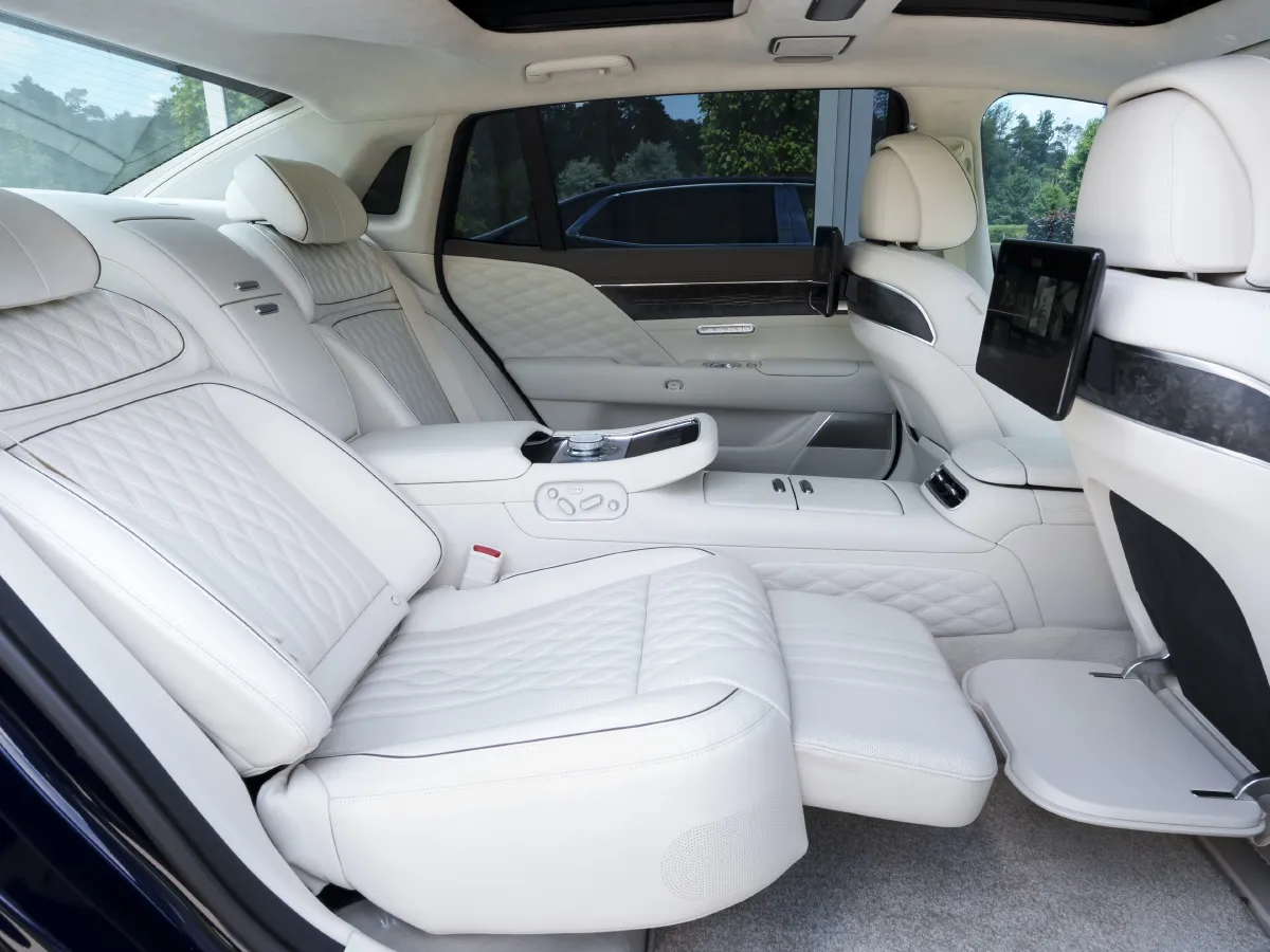 Genesis G90,autocango,china used car exporter,china ev exporter,chinese used car exporter,chinese used ev exporter