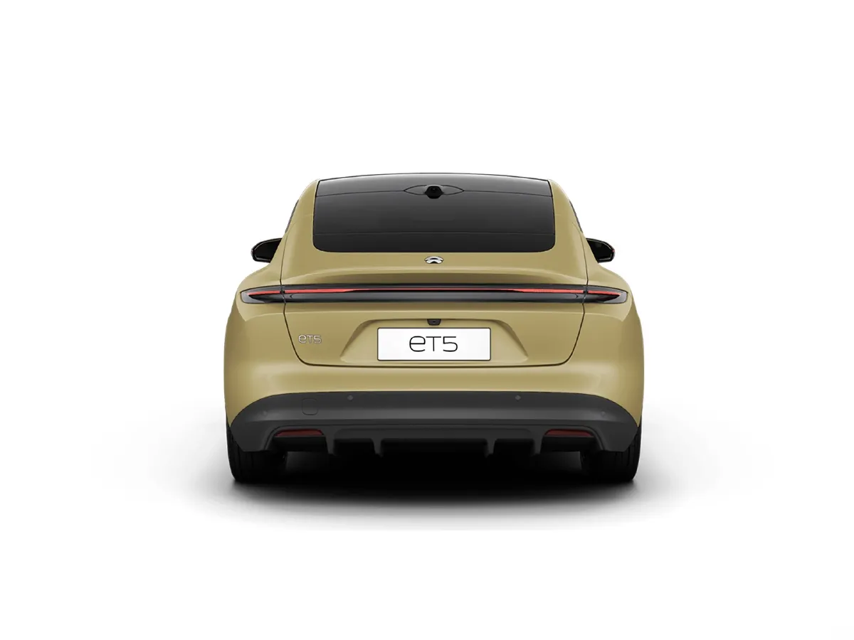 NIO ET5,autocango,china used car exporter,china ev exporter,chinese used car exporter,chinese used ev exporter