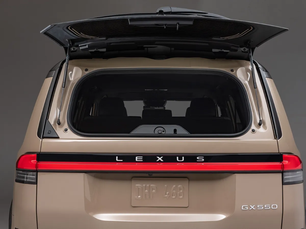 Lexus GX,autocango,china used car exporter,china ev exporter,chinese used car exporter,chinese used ev exporter