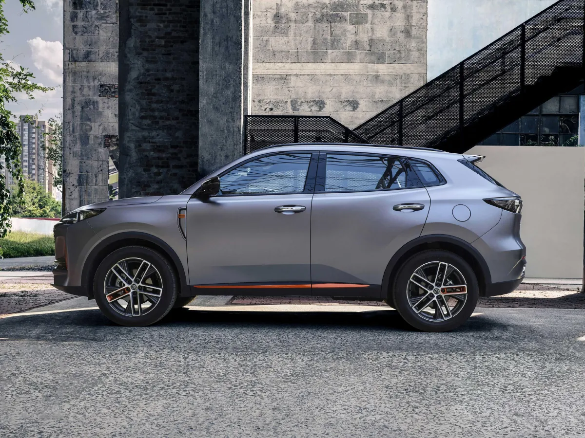 2022 ChangAn CS55 Plus 1.5T 188HP L4 7DCT,autocango,china used car exporter,china ev exporter,chinese used car exporter,chinese used ev exporter