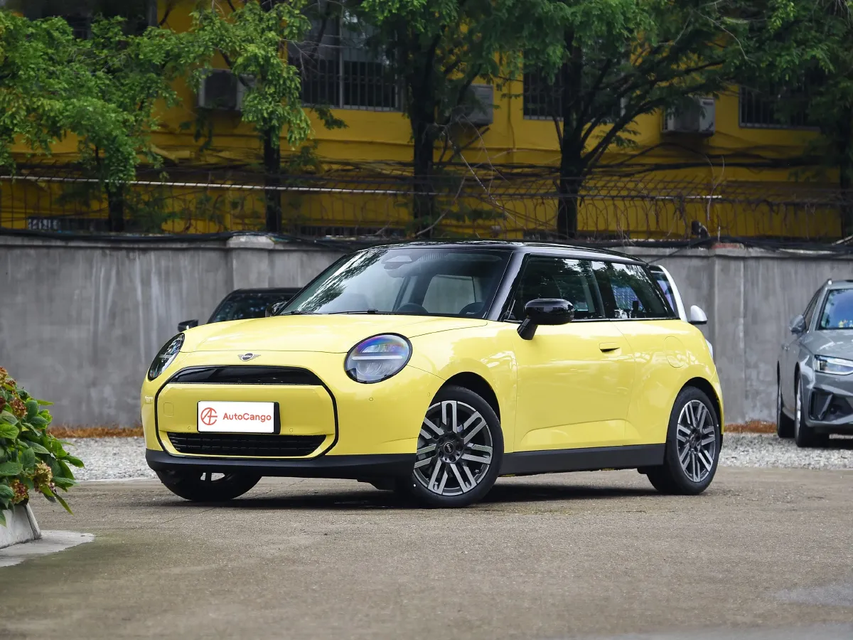 MINI COOPER,autocango,china used car exporter,china ev exporter,chinese used car exporter,chinese used ev exporter