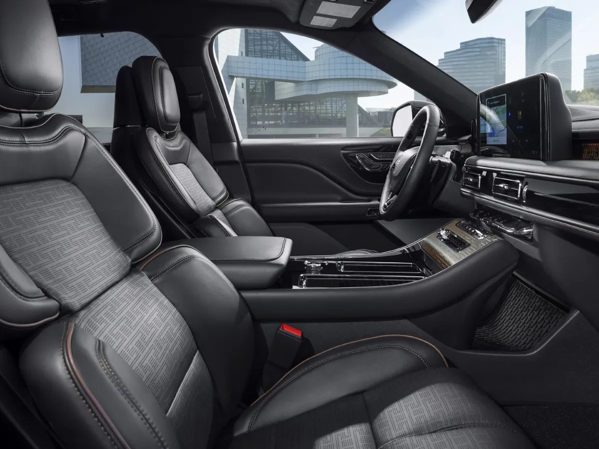 Lincoln Aviator,autocango,china used car exporter,china ev exporter,chinese used car exporter,chinese used ev exporter