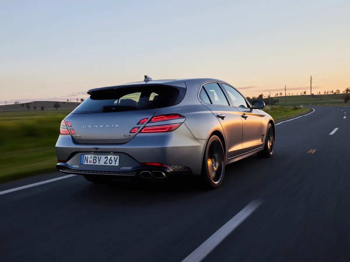 Genesis G70,autocango,china used car exporter,china ev exporter,chinese used car exporter,chinese used ev exporter