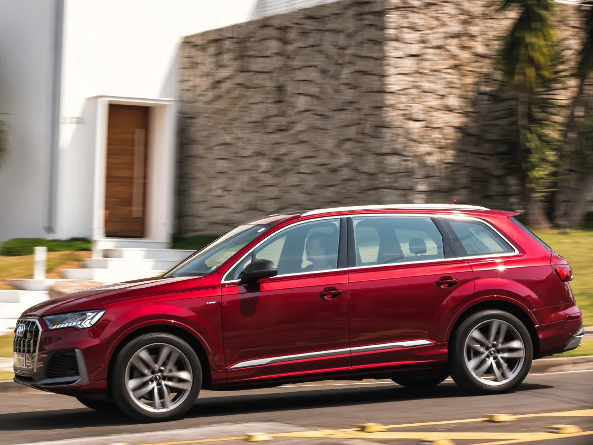 Audi Q7,autocango,china used car exporter,china ev exporter,chinese used car exporter,chinese used ev exporter