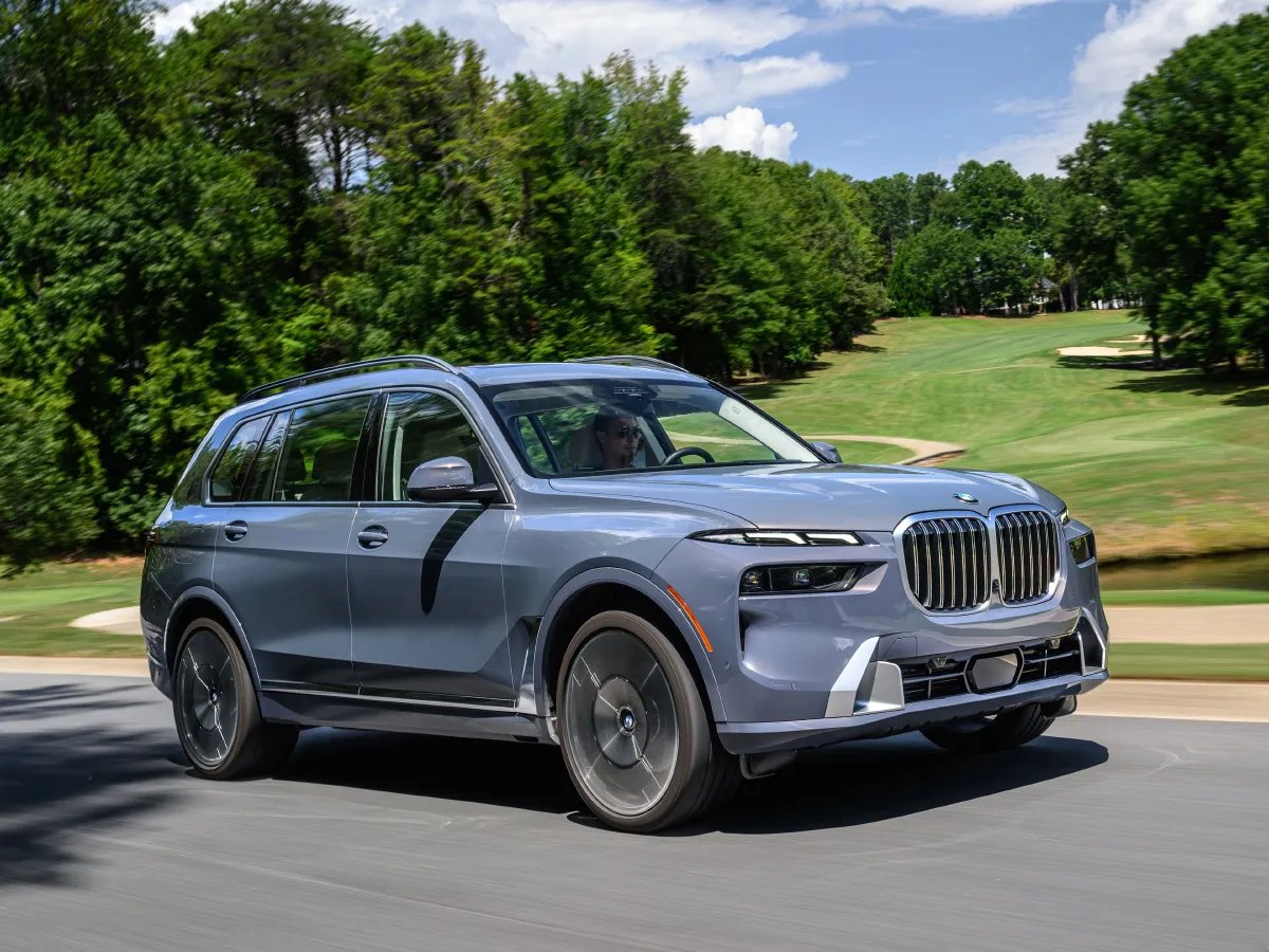 BMW X7,autocango,china used car exporter,china ev exporter,chinese used car exporter,chinese used ev exporter